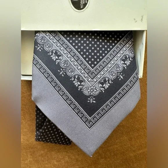 Original Gianni Versace rare find still in Box Silk neck Tie Polka dots